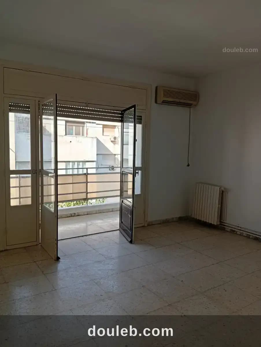 Un appartement s3 au nord hilton à Tunis
