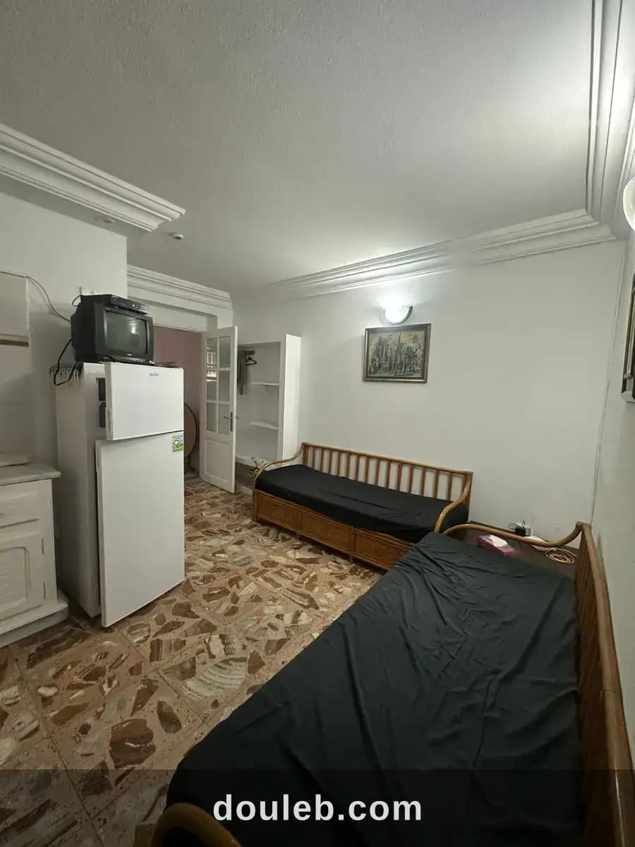 Pour filles un s1 meublé à manar 2 à Tunis