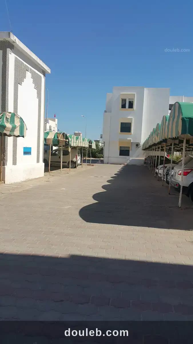 Médina jadida appartement avec parking à Ben Arous