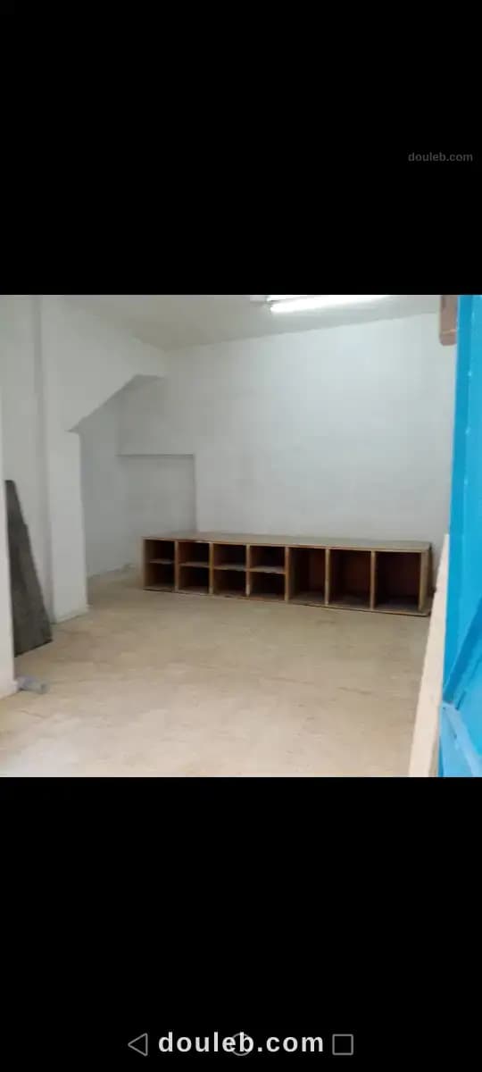 A l magasin - Miniature 3