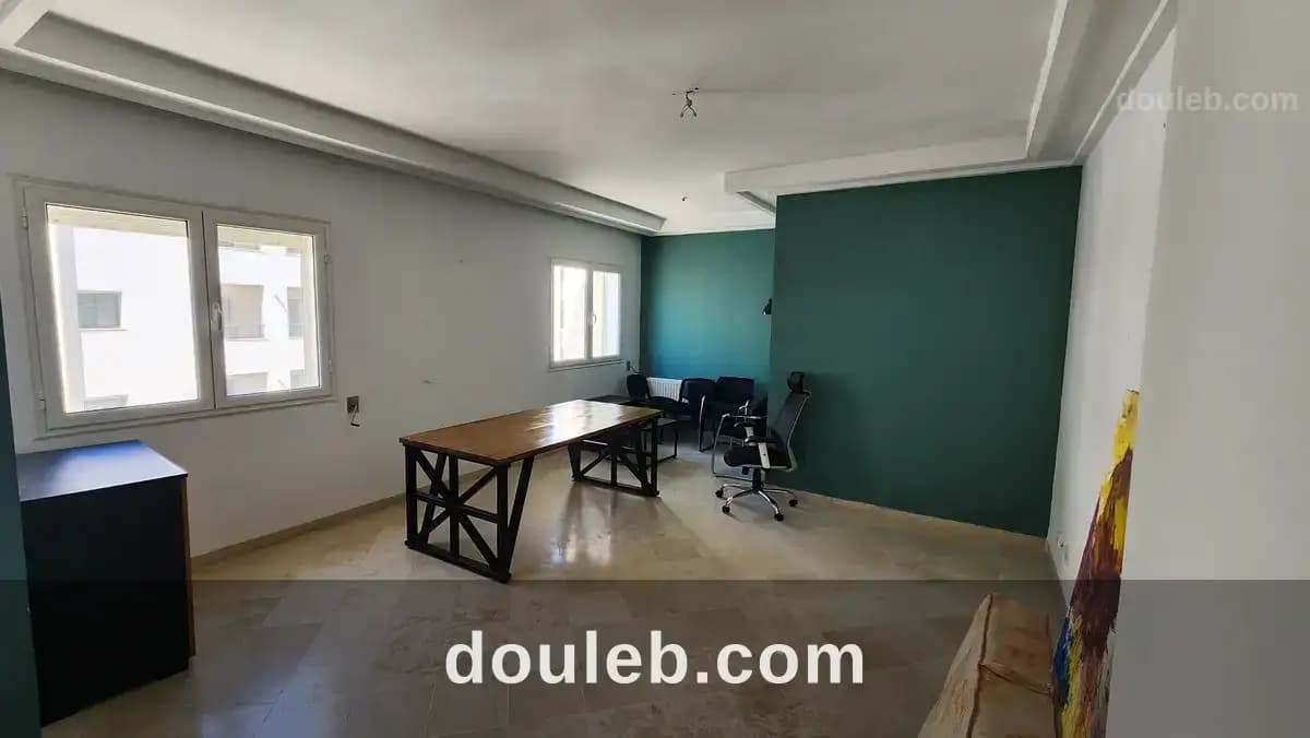 Appartement s2 à cité el wahat l'aouina à Tunis