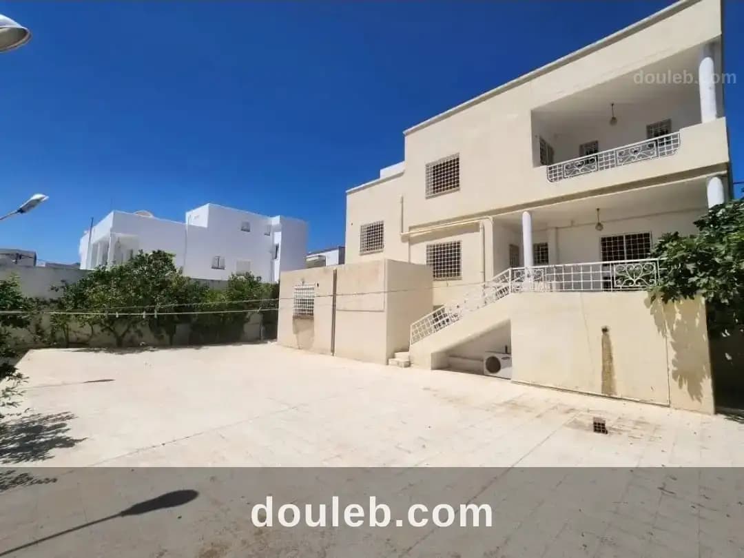 Villa 850 m a cité zahra sousse à Sousse