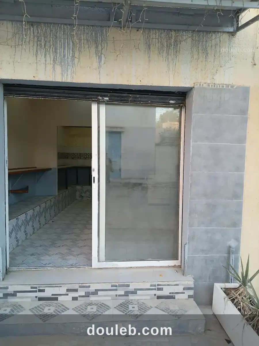 Local commercial a el menzah 9 à Tunis