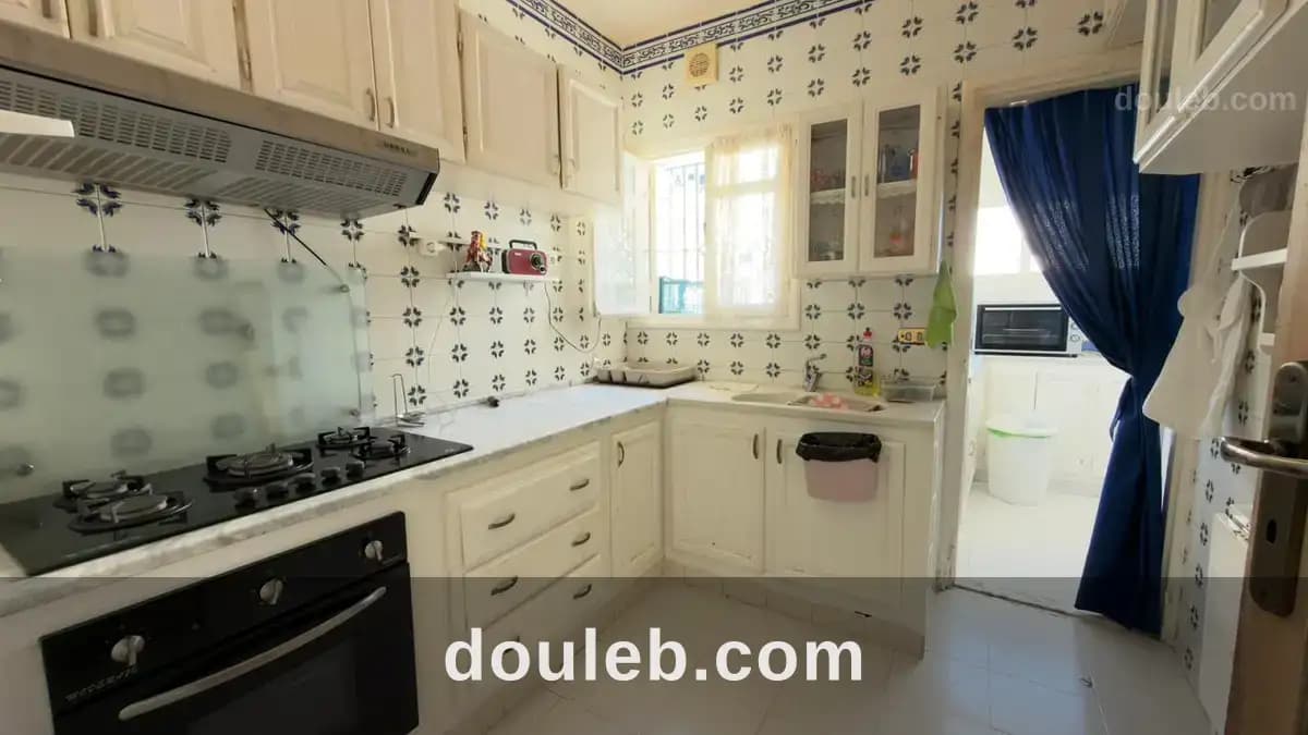 Spacieux appartement s4 a menzah 8 - Miniature 2