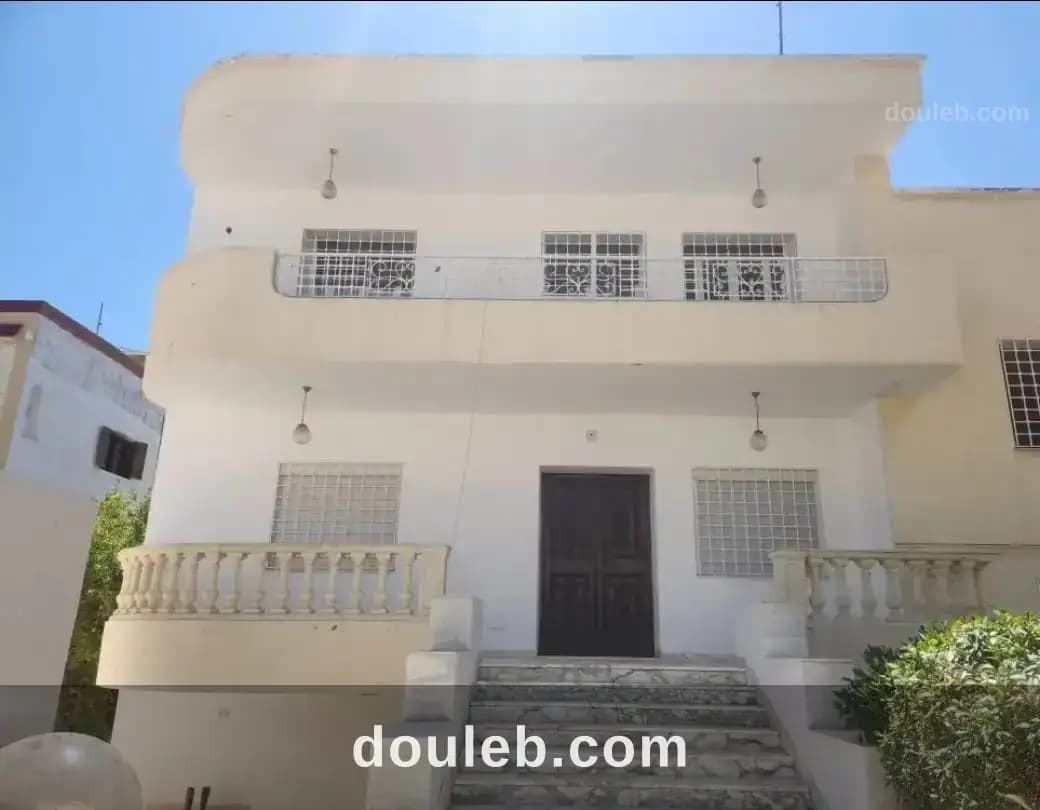 Villa 850 m a cité zahra sousse - Miniature 2