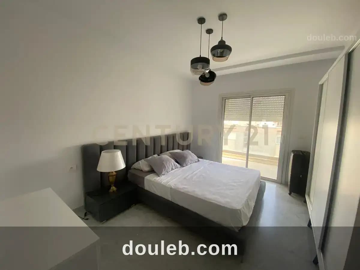 Un appartement s2 meublé a cité ennasr 2 à Ariana