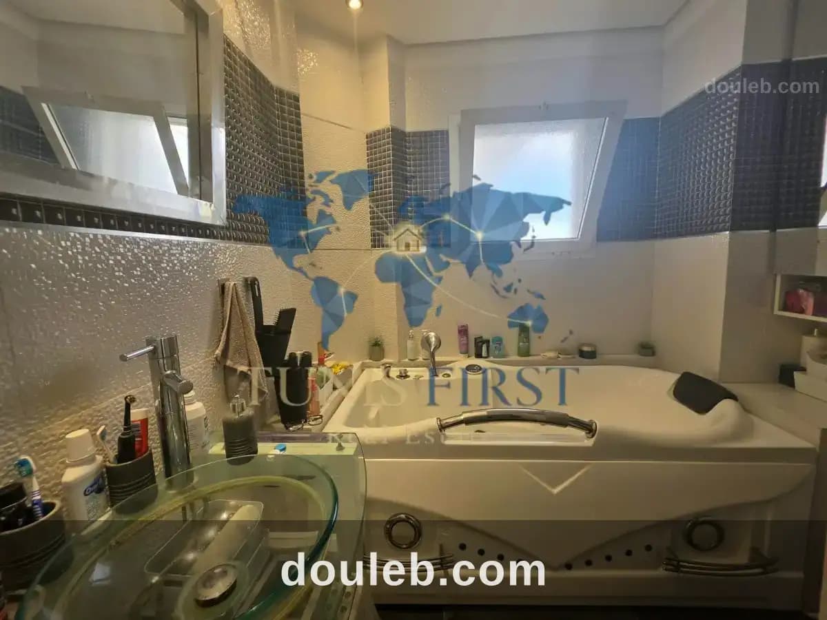 Appartement en duplex vide aux berges du lac 1 - Miniature 4
