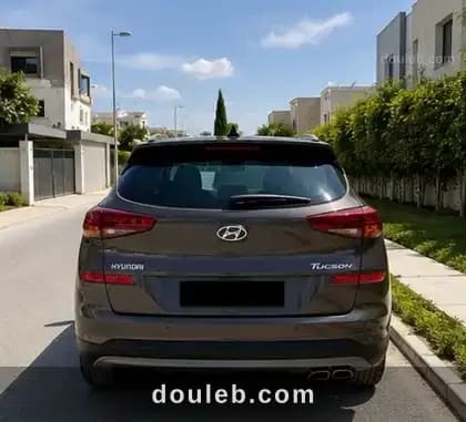 Hyundai tucson 2019 full options - Miniature 3