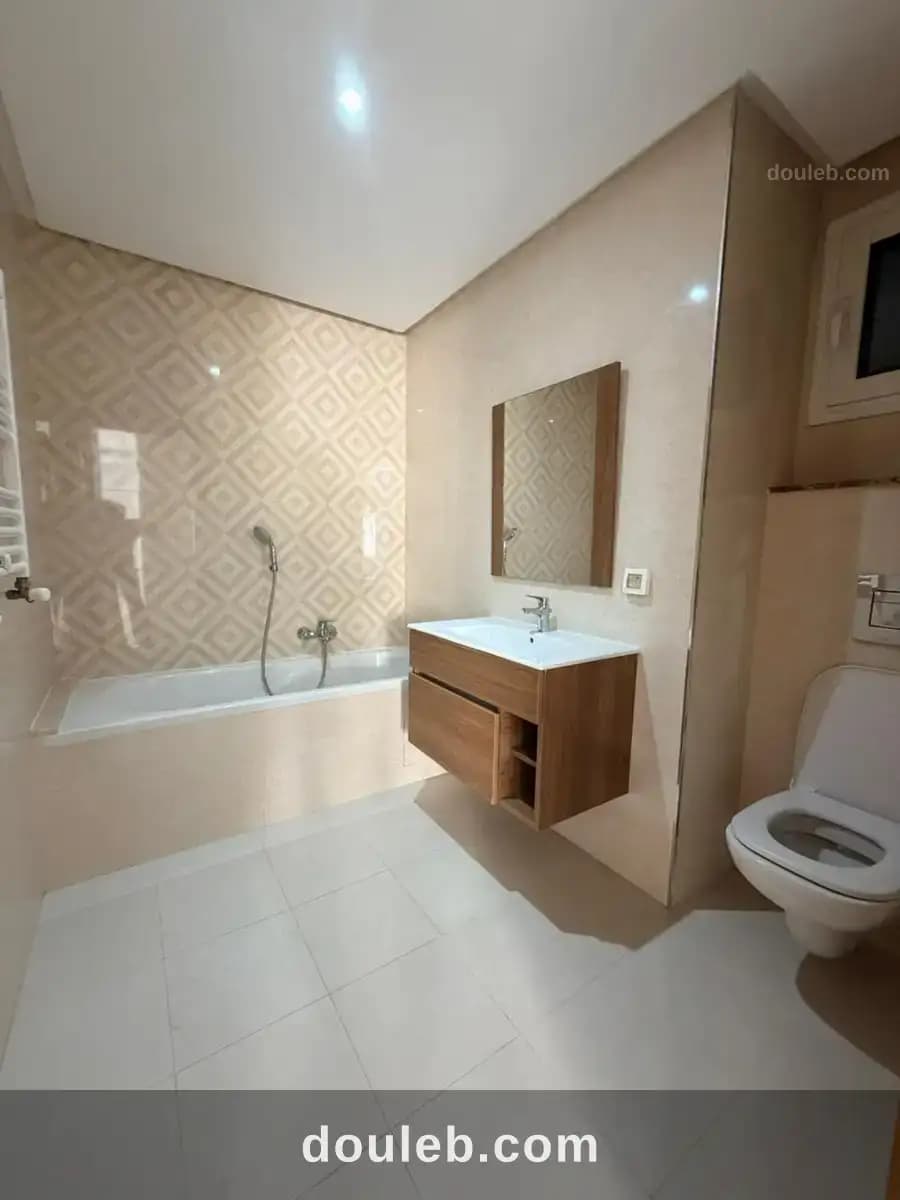 Appartement s2 à jardins de carthage à Tunis