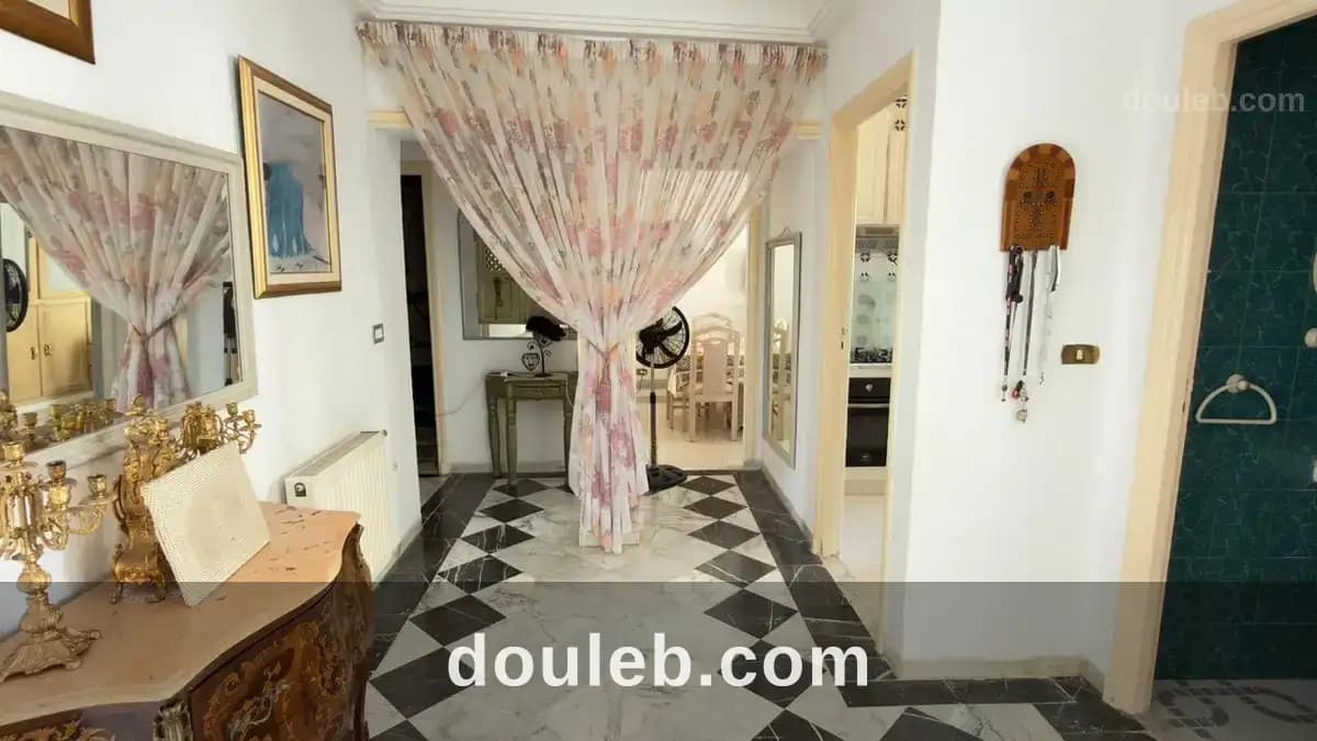 Appartement s4 de 182 m a menzah 8 - Miniature 3