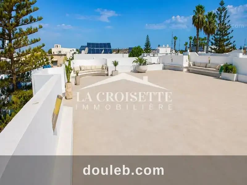 Etage de villa s3 meublé à la marsa mel0608 à Tunis