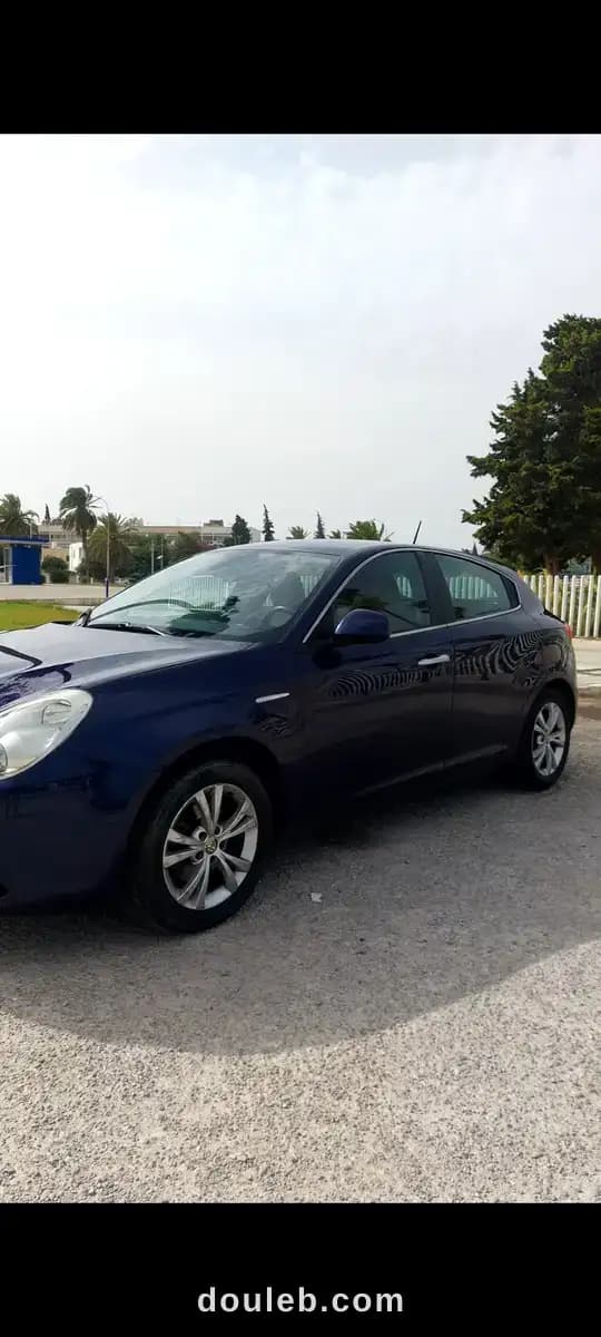 Alfa romeo giulietta - Miniature 4