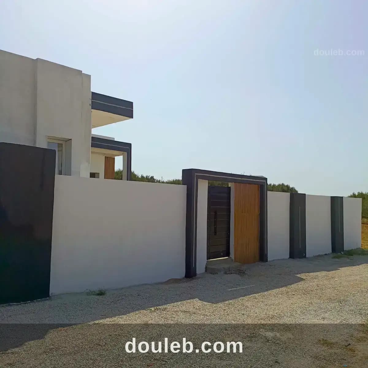 Av bellel villa de 300m pas loin de hammamet sud à Nabeul