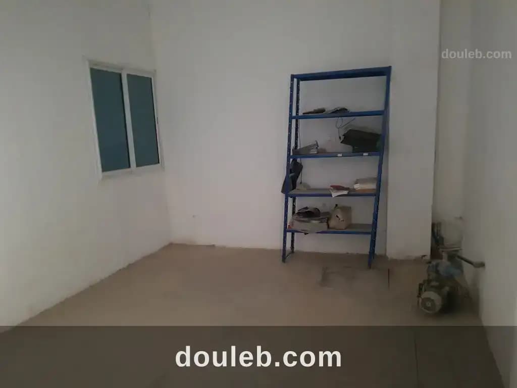 200m2 pour activité professionnelle - Miniature 4