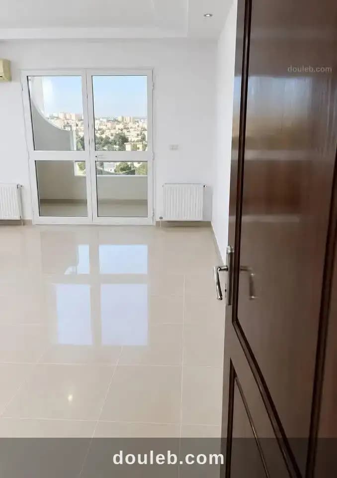Appartement rénové a el manar 2 - Miniature 2