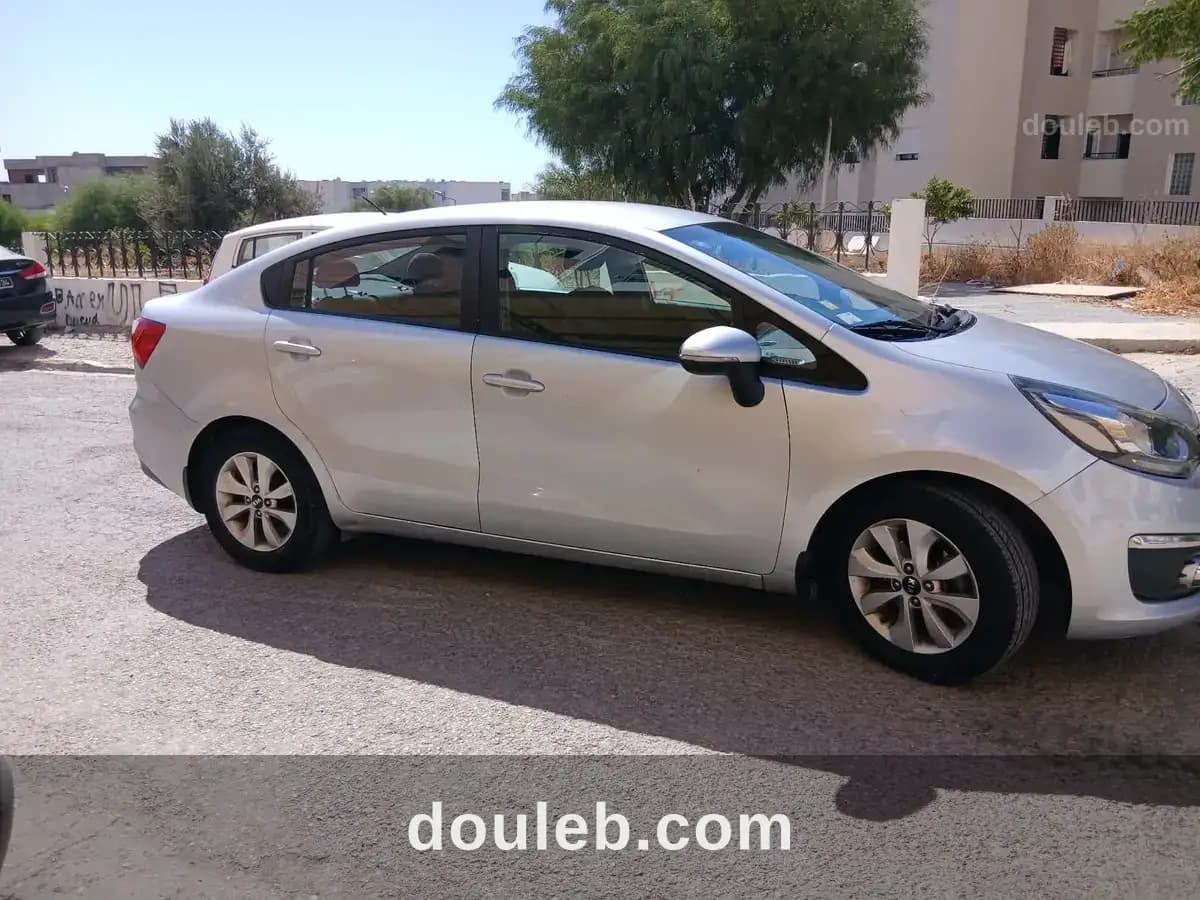 Kia rio 1ére main modèle 2015 - Miniature 2