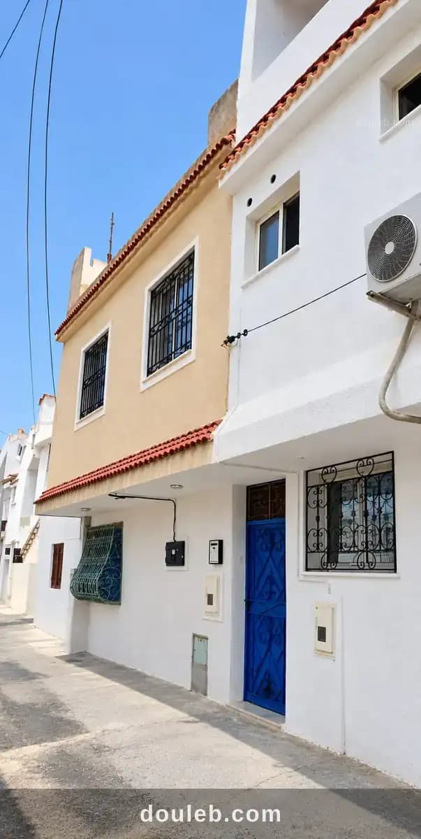 Maison a ain zaghouan nord à Tunis