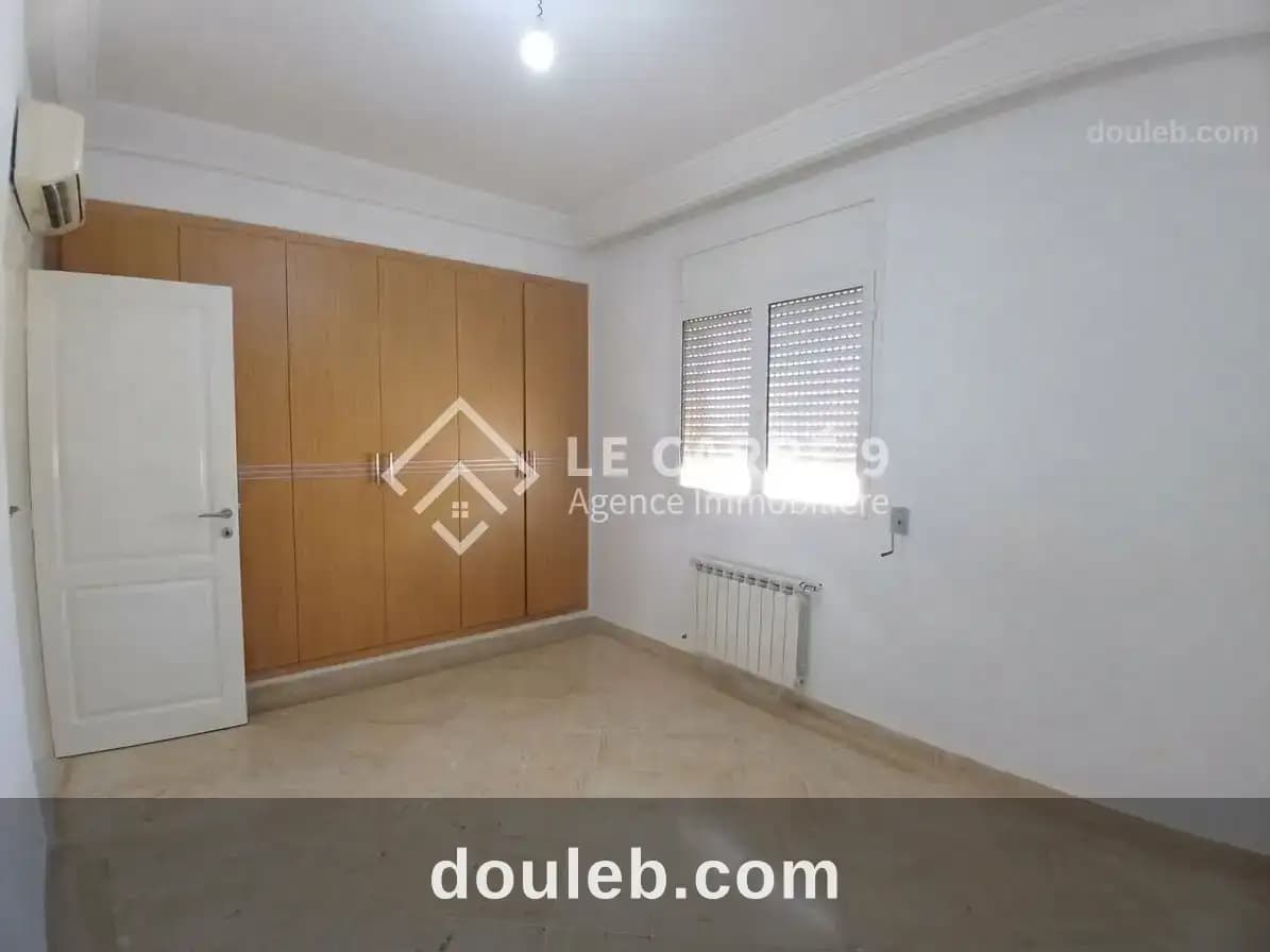 Appartement s3 à ain zaghouan nord - Miniature 4