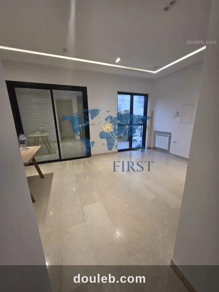 Appartement s2 de luxe à la marsa essaada à Tunis