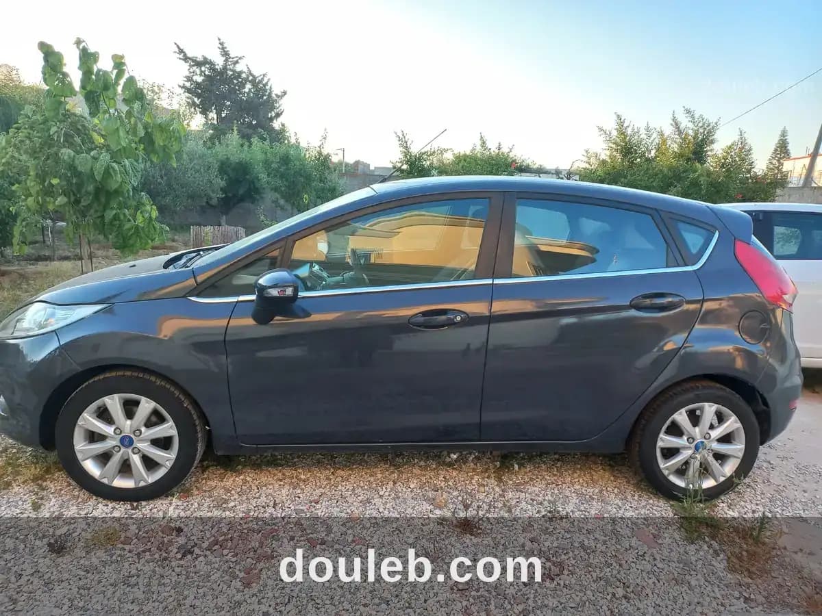 Ford fiesta 2011 à Ariana