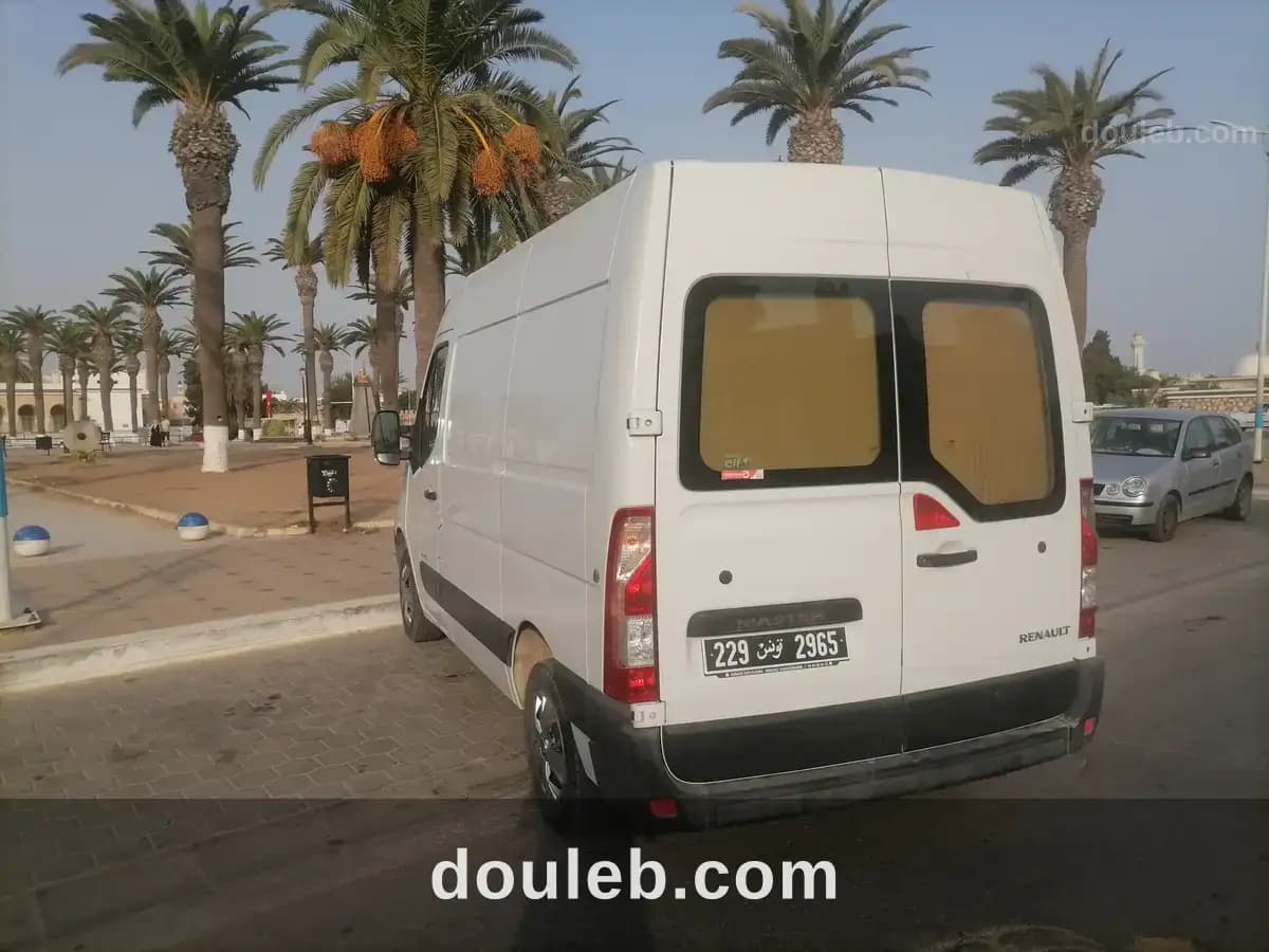 Renault master - Miniature 2