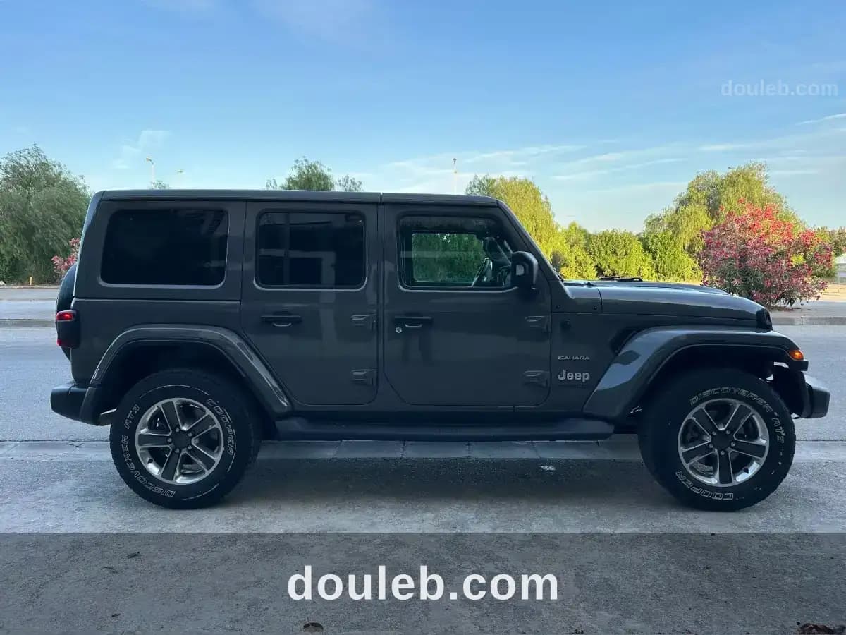 Jeep wrangler sahara jl - Miniature 2