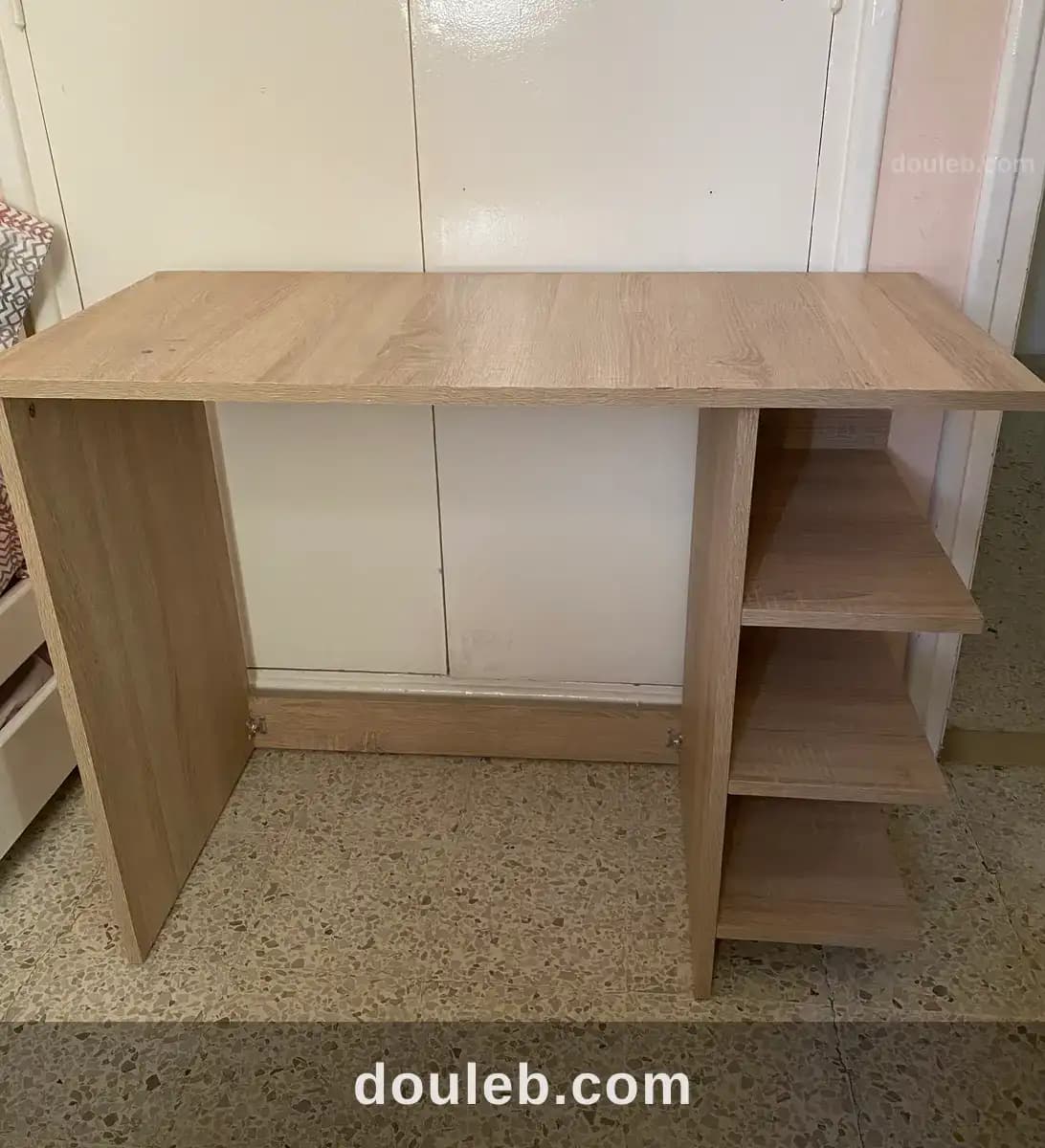Deux bureaux - Miniature 2
