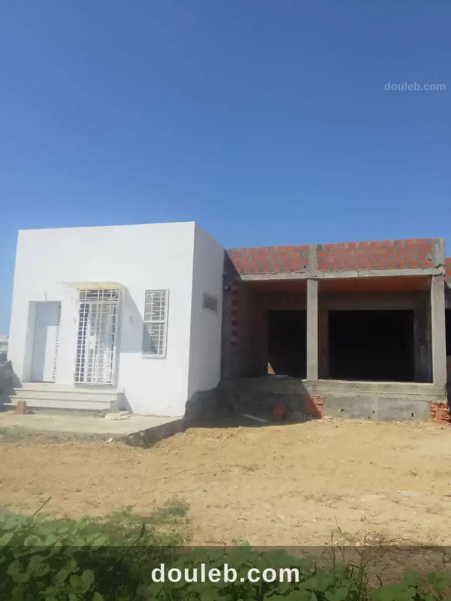 Maison 300m de la plage à Nabeul