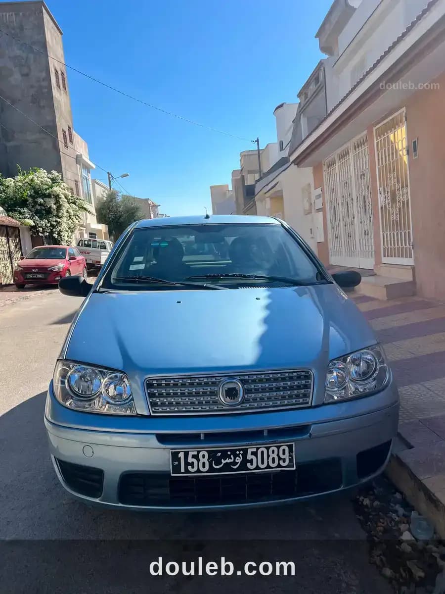 Fiat punto 3 à Manouba