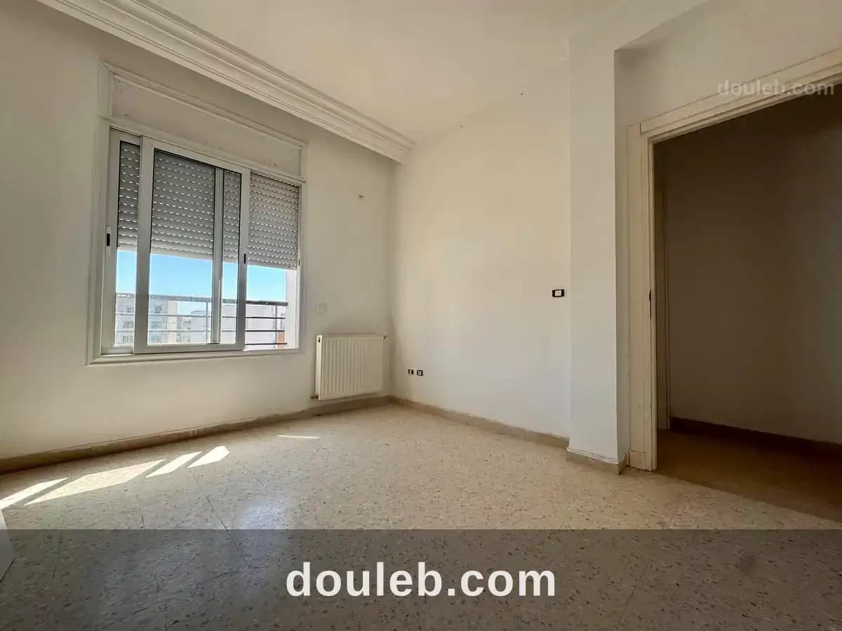Appartement s3 à jardins d'el menzah à Ariana