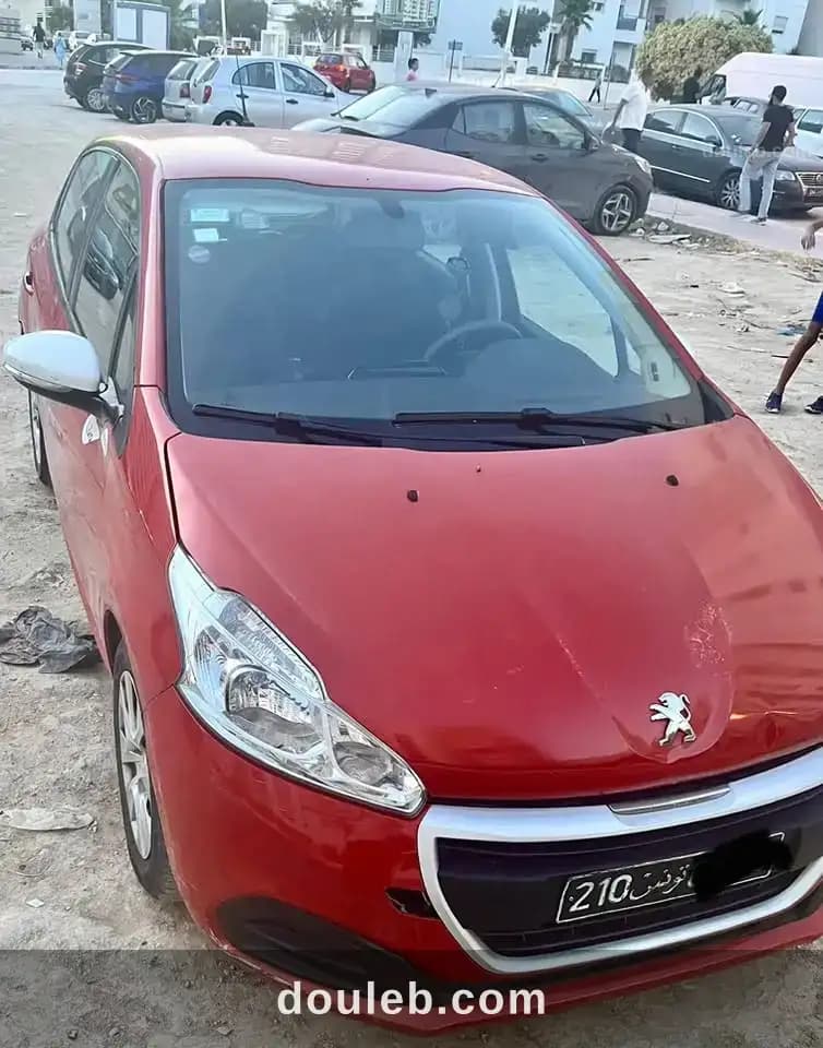 Peugeot 208 - Miniature 3