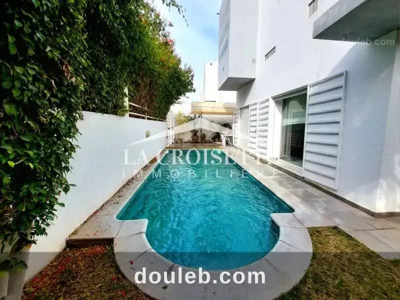 Villa s4 avec piscine à la marsa zdl0350 à Tunis