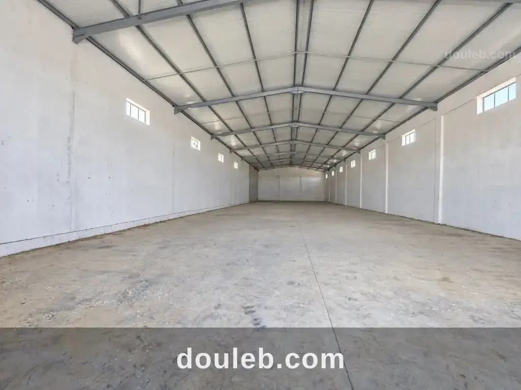 Dépôt 750 m à à mhamdia à Ben Arous