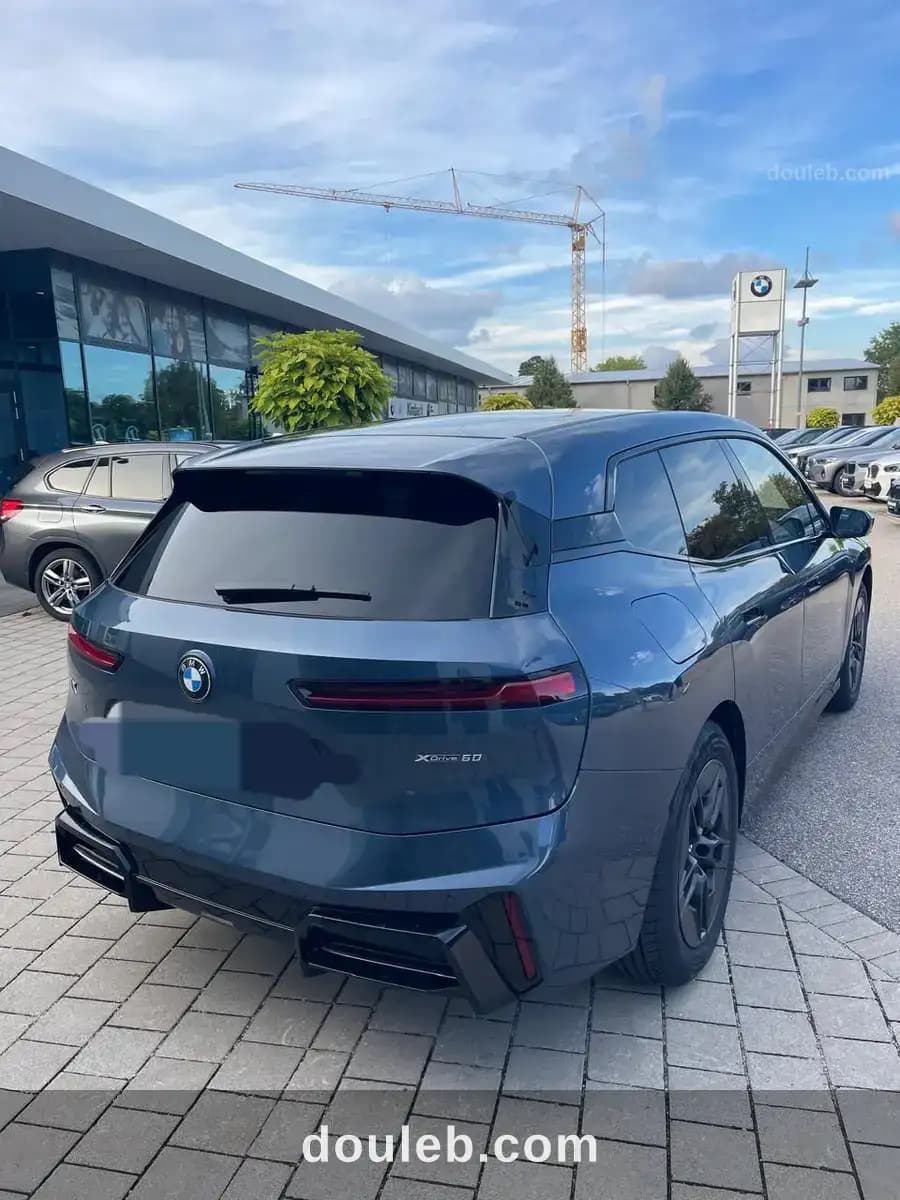 Unique en tunisie bmw ixdrive60 à Tunis