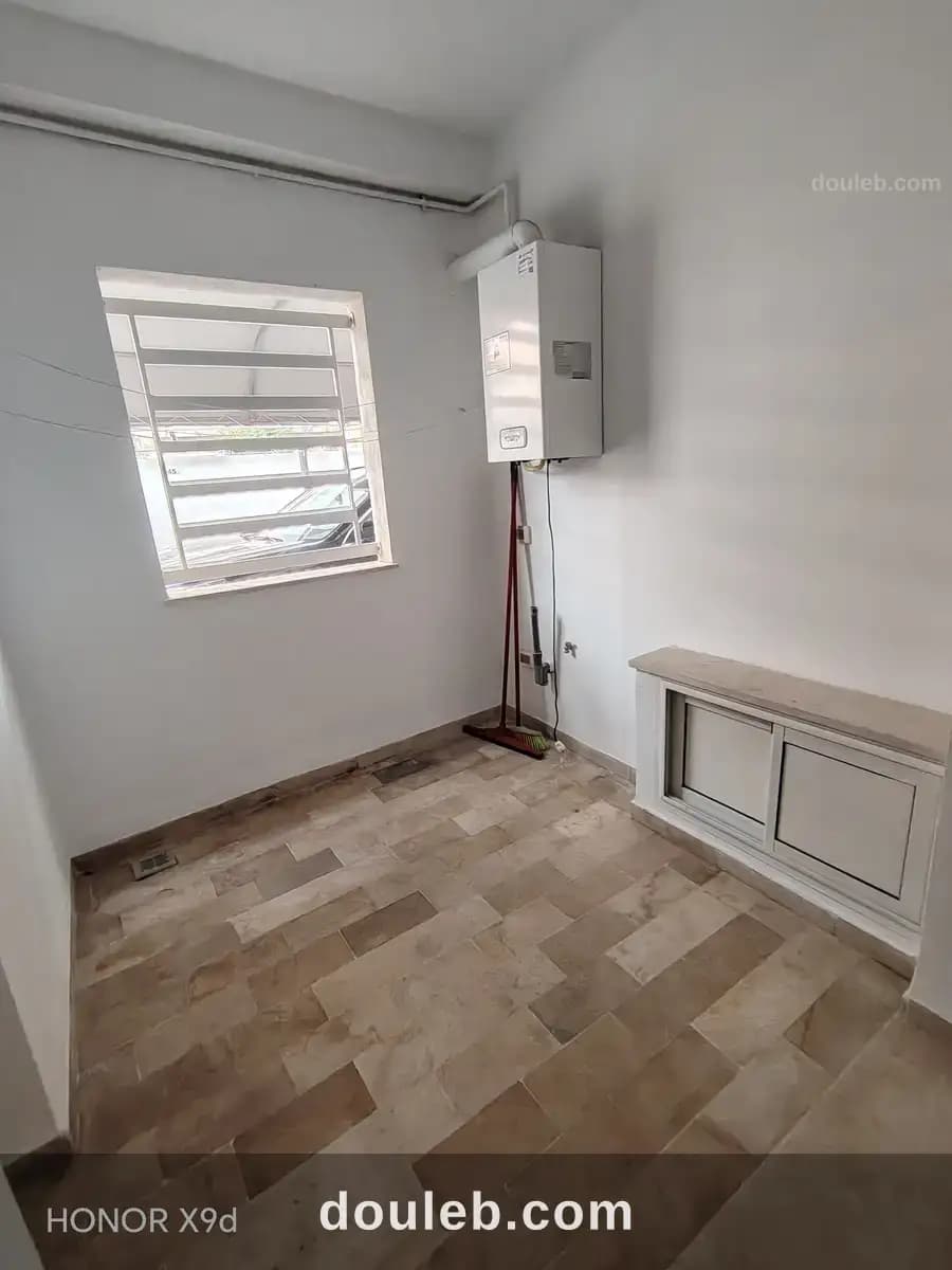 Appartement en rez de chaussée en face de mg lfh - Miniature 4