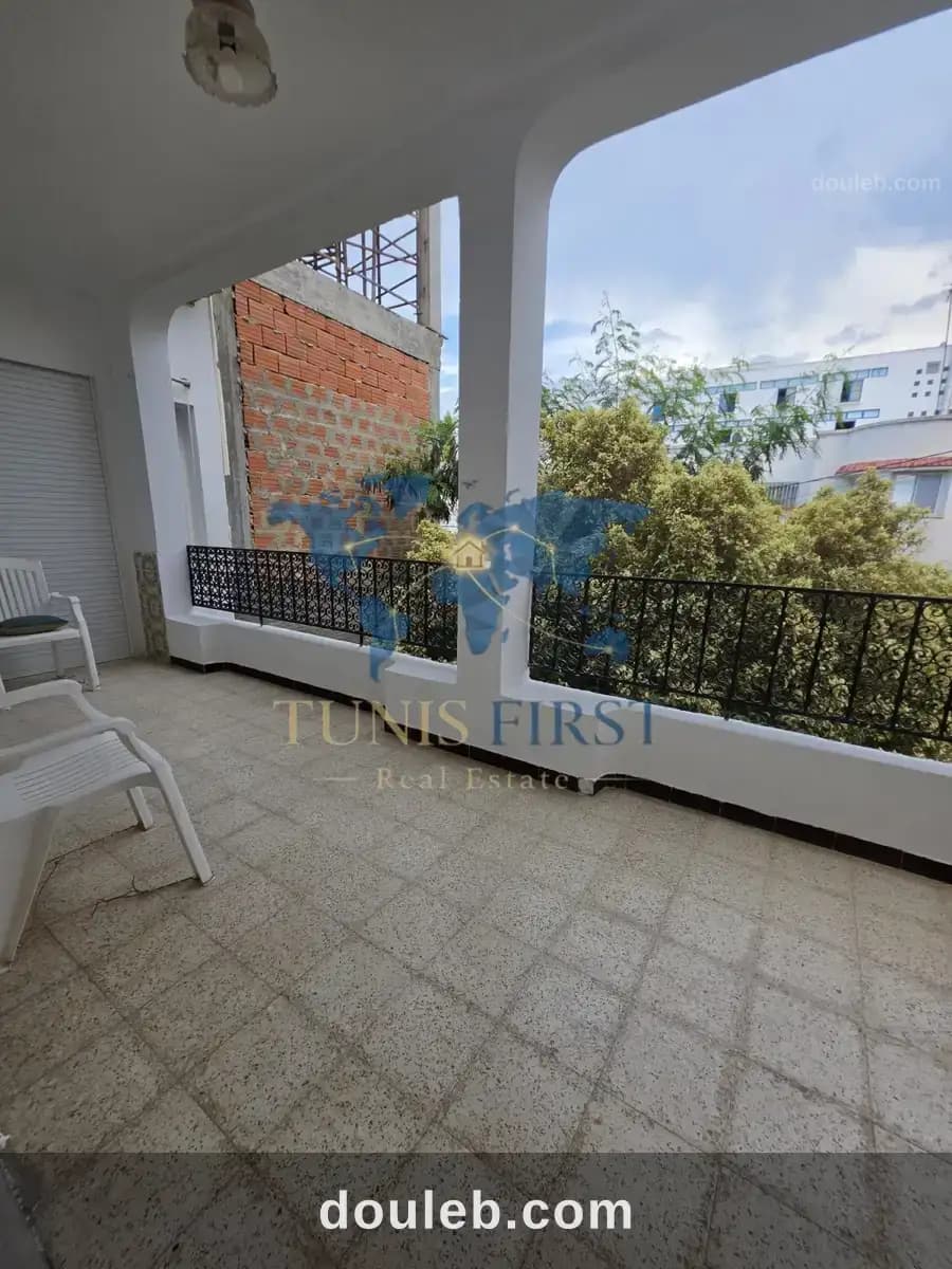 Appartement s3 meublé à la marsa plage à Tunis