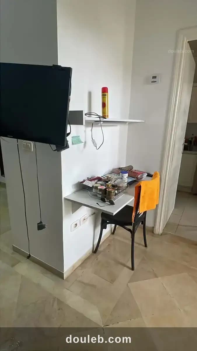 Joli appartement s0 meublé bien équipée - Miniature 4