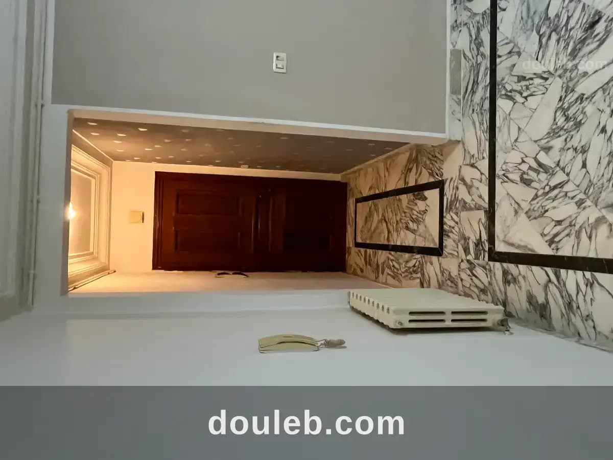 Bel appartement à ennasr 1 - Miniature 4