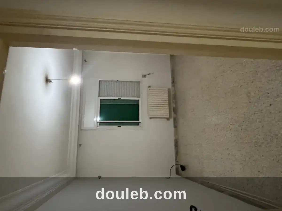 Bel appartement à ennasr 1 - Miniature 5