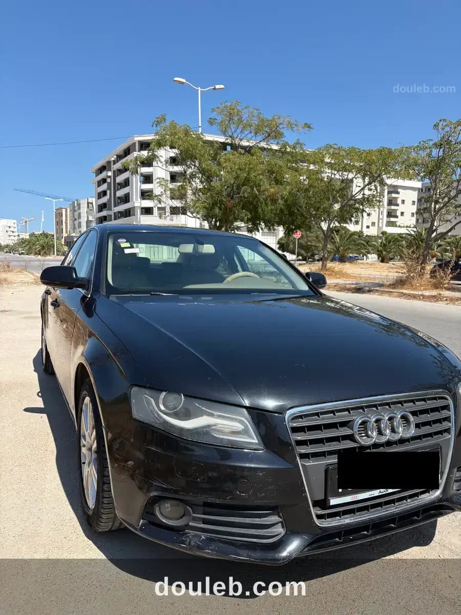 Audi a4 en très bonne état - Miniature 2