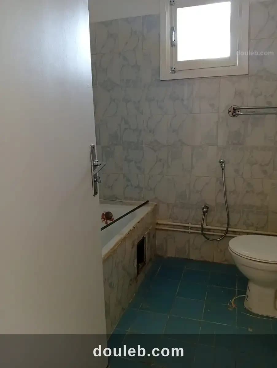 Un appartement s2 à el menzah 7 - Miniature 4