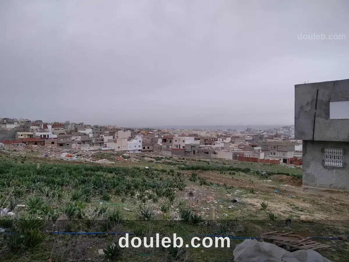 Un terrain titré à hay el waha bizerte à Bizerte