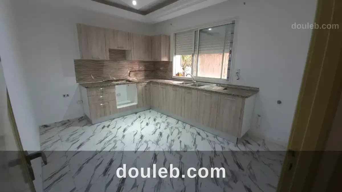 Etage de villa mourouj 6 à Ben Arous