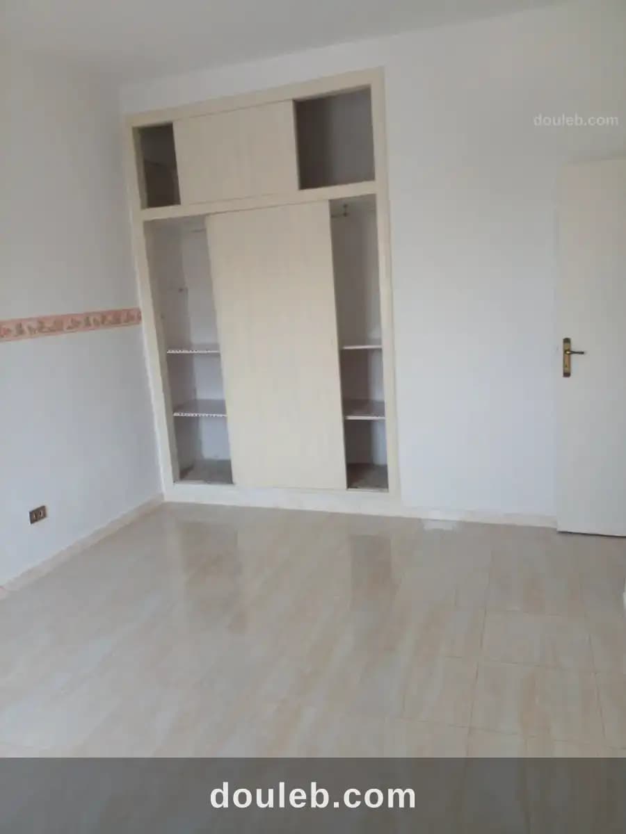 Appartement s2 à mégrine coteaux - Miniature 3