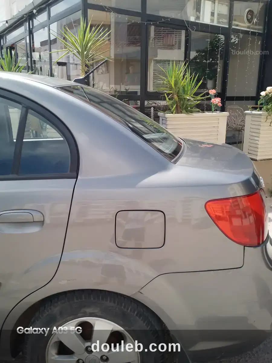 Kia rio 2011 - Miniature 5