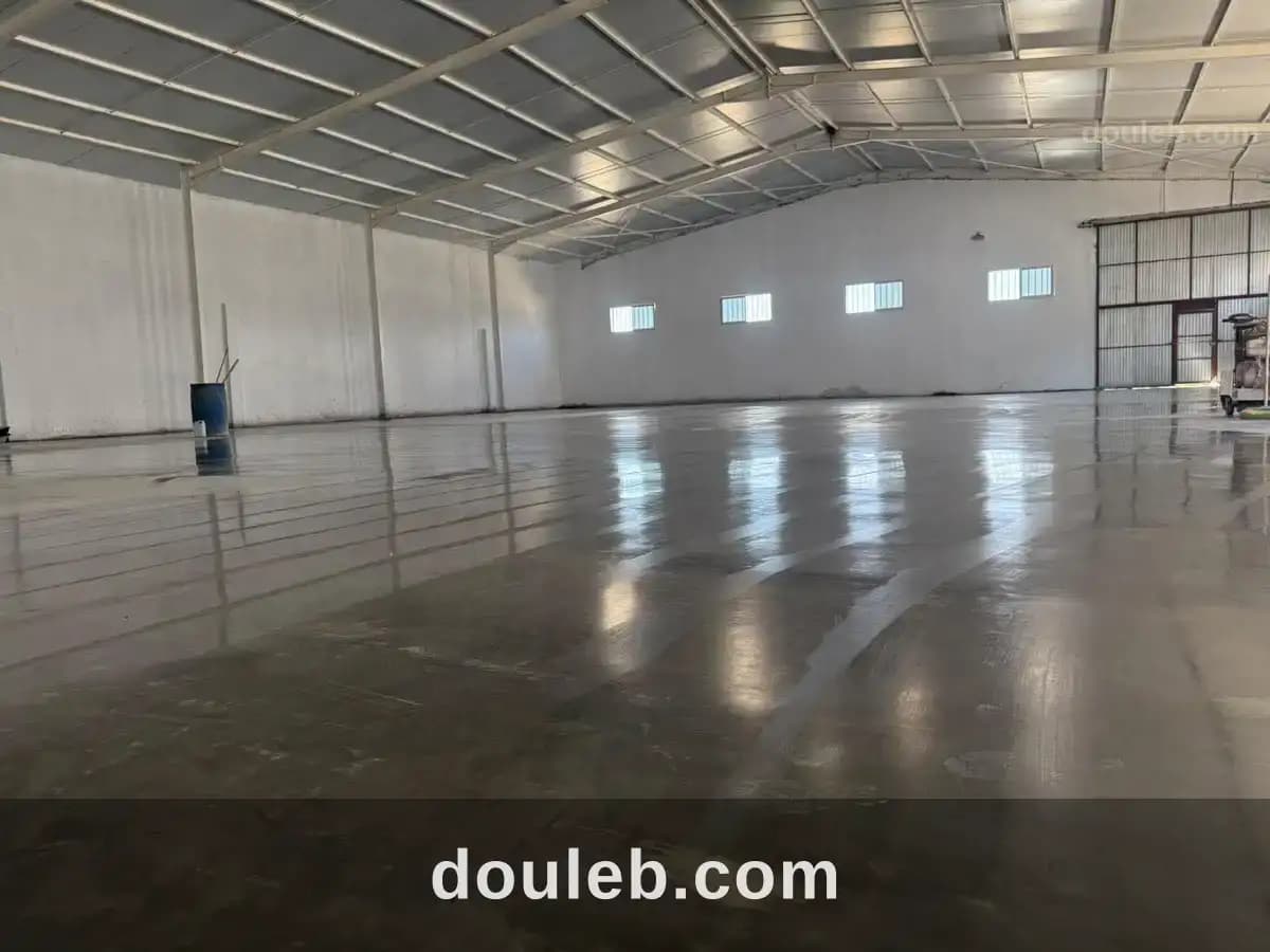 Depot a groumbalia 900m à Nabeul