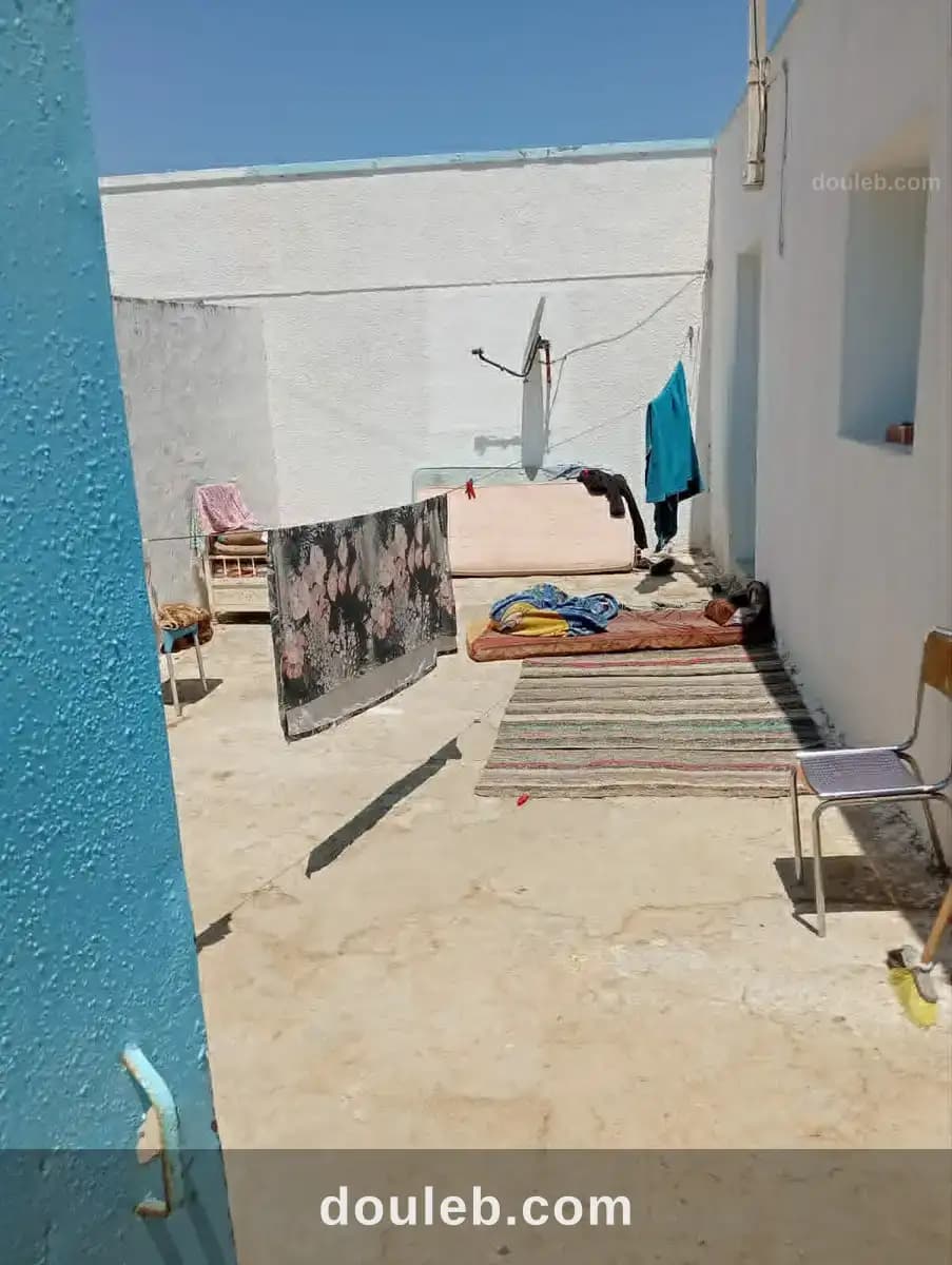 Maison arab 65000 dt seulement - Miniature 2