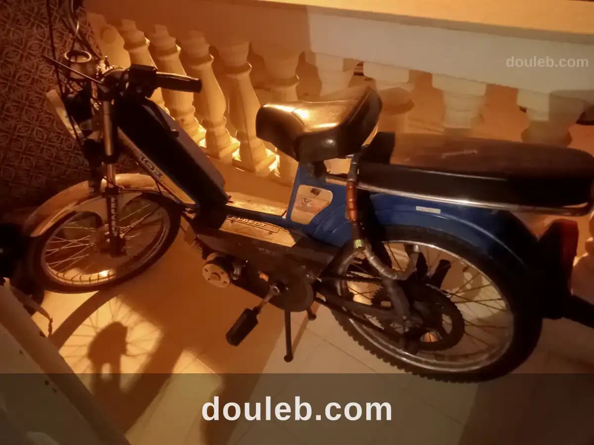 Peugeot 103 en bon état à Tunis