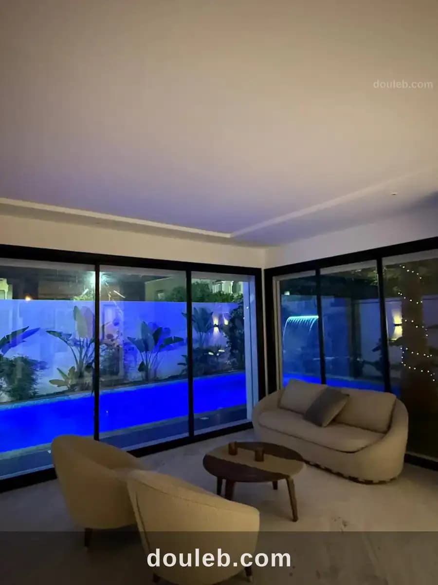 Villa tres haut standing a menzah 8 avec piscine - Miniature 5