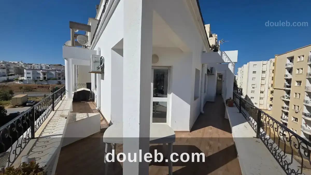 Appartement s2 avec terrasse a menzah 7bis - Miniature 4